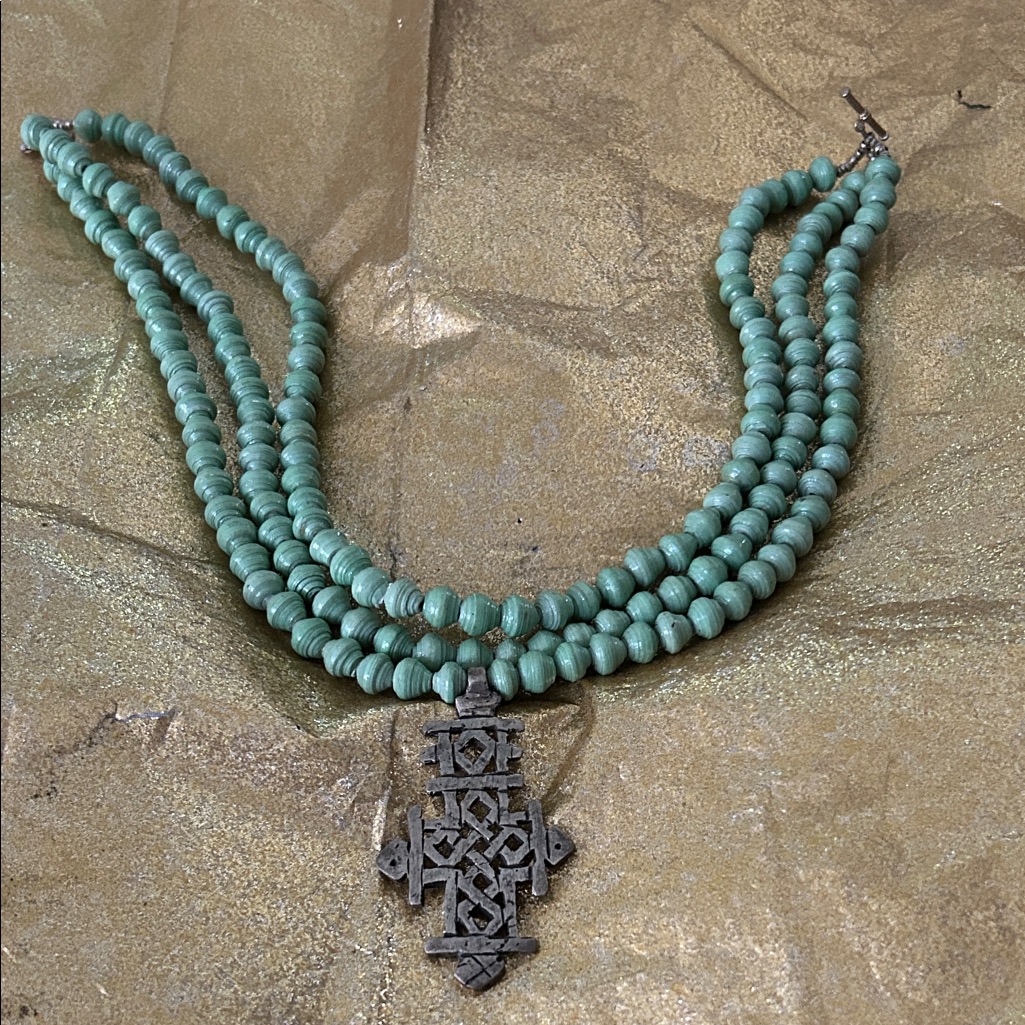 Triple Strand Turquoise Beaded Necklace With Intricate Silver Pendant